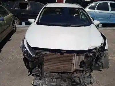 Здавання транспортного засобу kia cee´d (jd) 1.6 crdi 136 року 2017 потужний d4fb