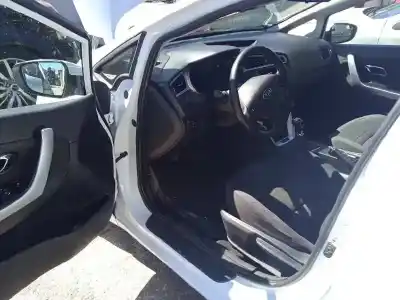 Здавання транспортного засобу kia cee´d (jd) 1.6 crdi 136 року 2017 потужний d4fb