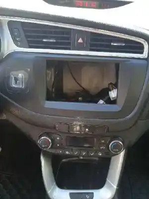 Здавання транспортного засобу kia cee´d (jd) 1.6 crdi 136 року 2017 потужний d4fb