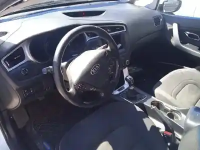 Здавання транспортного засобу kia cee´d (jd) 1.6 crdi 136 року 2017 потужний d4fb