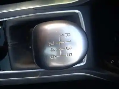 Veículo de Sucata peugeot 308 allure do ano 2013 alimentado 5f02