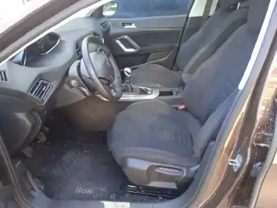 Veículo de Sucata peugeot 308 allure do ano 2013 alimentado 5f02