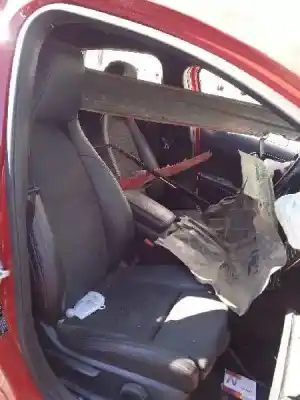 Здавання транспортного засобу mercedes-benz clase a (w176) a 200 cdi (176.008) року 2017 потужний 651930