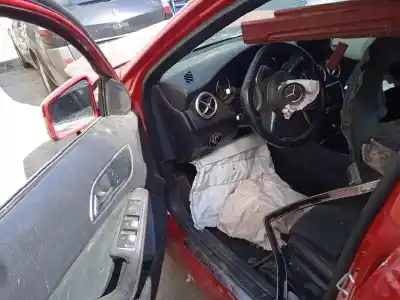 Здавання транспортного засобу mercedes-benz clase a (w176) a 200 cdi (176.008) року 2017 потужний 651930