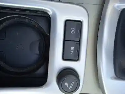 Scrapping Vehicle volvo c30 d2 kinetic of the year 2012 powered d4162t