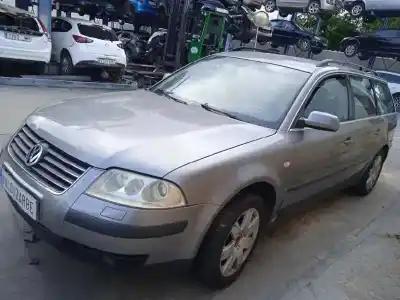 Здавання транспортного засобу volkswagen passat variant (3b6) básico року 2003 потужний avf