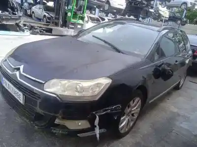 Vehicul casat citroen c5 break 1.6 16v hdi fap al anului 2008 alimentat rhr