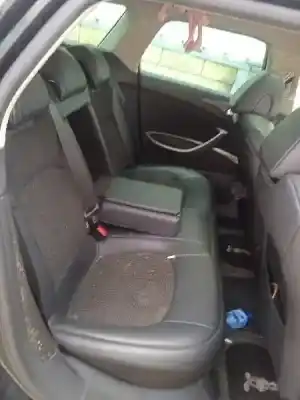 Vehicul casat citroen c5 break 1.6 16v hdi fap al anului 2008 alimentat rhr