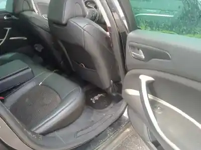 Vehicul casat citroen c5 break 1.6 16v hdi fap al anului 2008 alimentat rhr