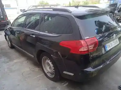 Vehicul casat citroen c5 break 1.6 16v hdi fap al anului 2008 alimentat rhr