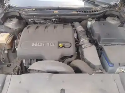 Vehicul casat citroen c5 break 1.6 16v hdi fap al anului 2008 alimentat rhr