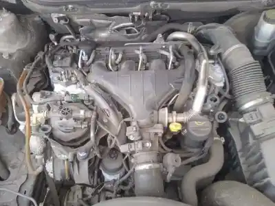 Vehicul casat citroen c5 break 1.6 16v hdi fap al anului 2008 alimentat rhr