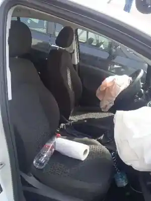 Veículo de Sucata opel corsa d (s07) 1.4 (l08 l68) do ano 2017 alimentado b14xer