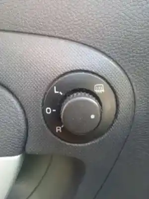 Veículo de Sucata skoda roomster (5j7) sport do ano 2007 alimentado bsw