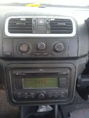 Veículo de Sucata skoda roomster (5j7) sport do ano 2007 alimentado bsw