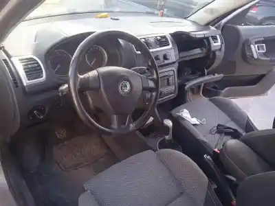 Veículo de Sucata skoda roomster (5j7) sport do ano 2007 alimentado bsw