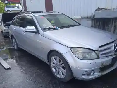 Утилизация автомобиля MERCEDES-BENZ CLASE C (W204) FAMILIAR 320 T CDI (204.222) года 2008 питание 642961