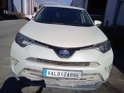 Veículo de Sucata toyota rav 4 advance hybrid do ano 2017 alimentado 2arfxe