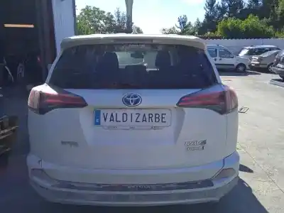 Veículo de Sucata toyota rav 4 advance hybrid do ano 2017 alimentado 2arfxe