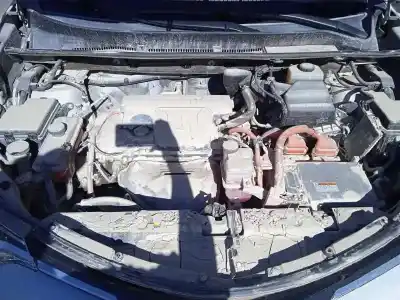 Veículo de Sucata toyota rav 4 advance hybrid do ano 2017 alimentado 2arfxe