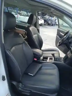 Veículo de Sucata subaru legacy kombi/outback b14 outback limited do ano 2011 alimentado ee20