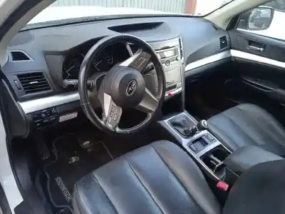 Veículo de Sucata subaru legacy kombi/outback b14 outback limited do ano 2011 alimentado ee20