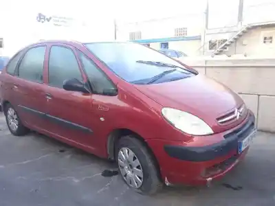 Vehículo de desguace CITROEN XSARA PICASSO 2.0 HDi Satisfaction del año 2004 con motor RHY