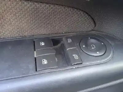 Sloopvoertuig opel zafira b cosmo van het jaar 2007 aangedreven z19dt