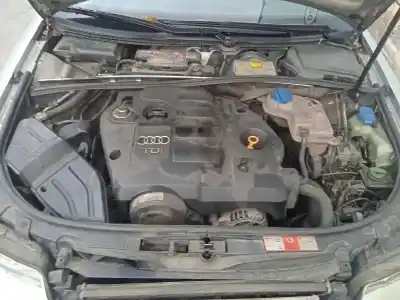 Scrapping Vehicle audi a4 berlina (8e) 1.9 tdi (96kw) of the year 2003 powered awx