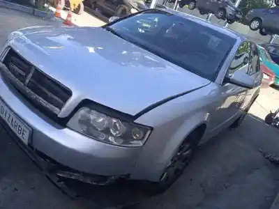 Scrapping Vehicle audi a4 berlina (8e) 1.9 tdi (96kw) of the year 2003 powered awx