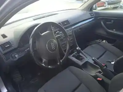 Scrapping Vehicle audi a4 berlina (8e) 1.9 tdi (96kw) of the year 2003 powered awx