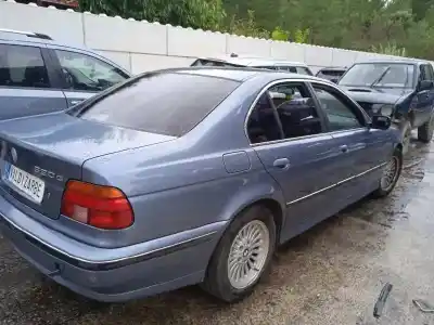 Veículo de Sucata bmw serie 5 berlina (e39) 530d do ano 2000 alimentado 306d1