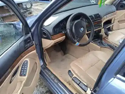 Veículo de Sucata bmw serie 5 berlina (e39) 530d do ano 2000 alimentado 306d1