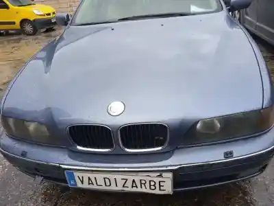 Veículo de Sucata bmw serie 5 berlina (e39) 530d do ano 2000 alimentado 306d1