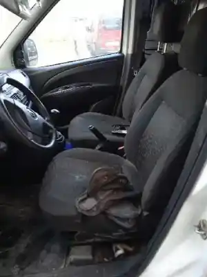 Здавання транспортного засобу opel combo furgoneta/monovolumen (x12) 1.3 cdti (b05) року 2018 потужний a13fd