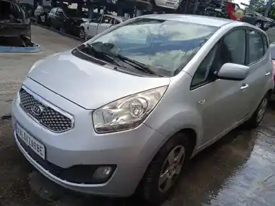 Sloopvoertuig kia venga drive van het jaar 2011 aangedreven d4fc