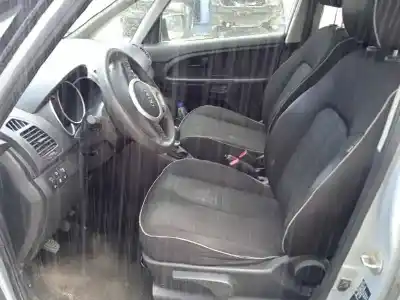 Sloopvoertuig kia venga drive van het jaar 2011 aangedreven d4fc