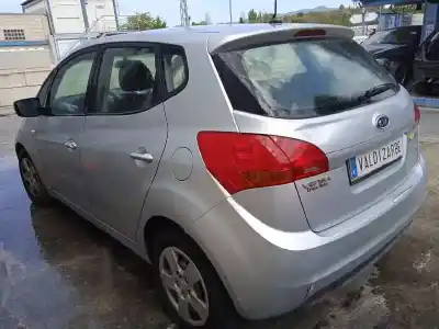 Sloopvoertuig kia venga drive van het jaar 2011 aangedreven d4fc