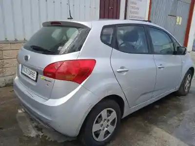 Sloopvoertuig kia venga drive van het jaar 2011 aangedreven d4fc