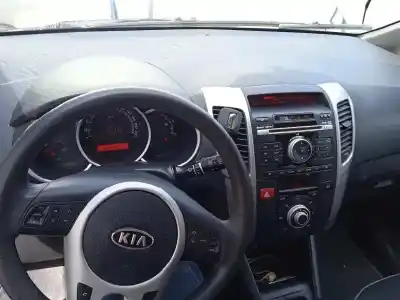 Sloopvoertuig kia venga drive van het jaar 2011 aangedreven d4fc