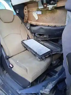Здавання транспортного засобу lancia                                             phedra (180)                                                                                                                                                                                                                                               2.2 jtd cat року 2004 потужний 4hw
