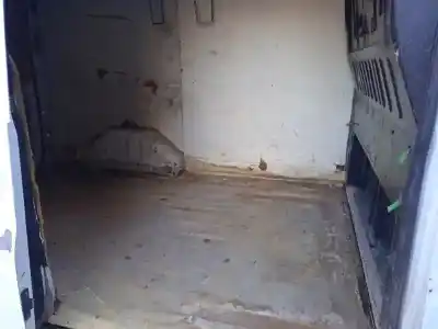 Véhicule à la ferraille ford transit caja cerrada ´06 2.2 tdci cat de l'année 2011 alimenté p8fa