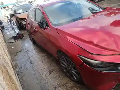 Утилизация автомобиля mazda 3 berlina (bp) evolution года 2019 питание pe