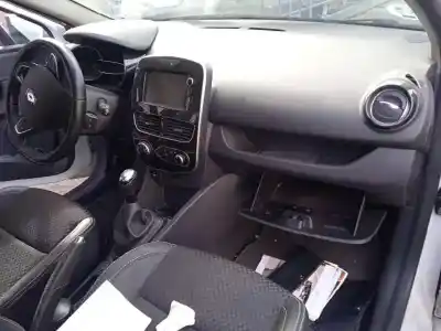 Scrapping Vehicle renault clio iv grandtour dynamique of the year 2019 powered h4b408