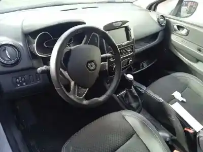 Scrapping Vehicle renault clio iv grandtour dynamique of the year 2019 powered h4b408