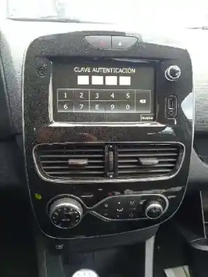 Scrapping Vehicle renault clio iv grandtour dynamique of the year 2019 powered h4b408