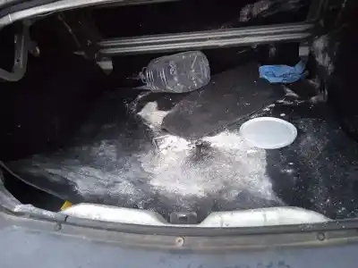 Veículo de Sucata dacia logan básico do ano 2007 alimentado k7j710