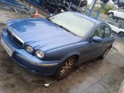 Здавання транспортного засобу jaguar x-type i (x400) 2.5 v6 a las 4 ruedas року 2003 потужний xb