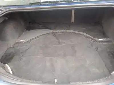 Здавання транспортного засобу jaguar x-type i (x400) 2.5 v6 a las 4 ruedas року 2003 потужний xb