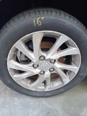 Veículo de Sucata toyota auris (_e18_) 1.8 hybrid (zwe186_) do ano 2017 alimentado 2zr